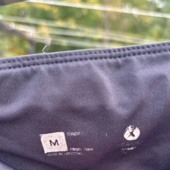 Women’s size M bundle - Picture 2 of 14